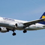300px-Lufthansa.a319-100.d-aili.arp_
